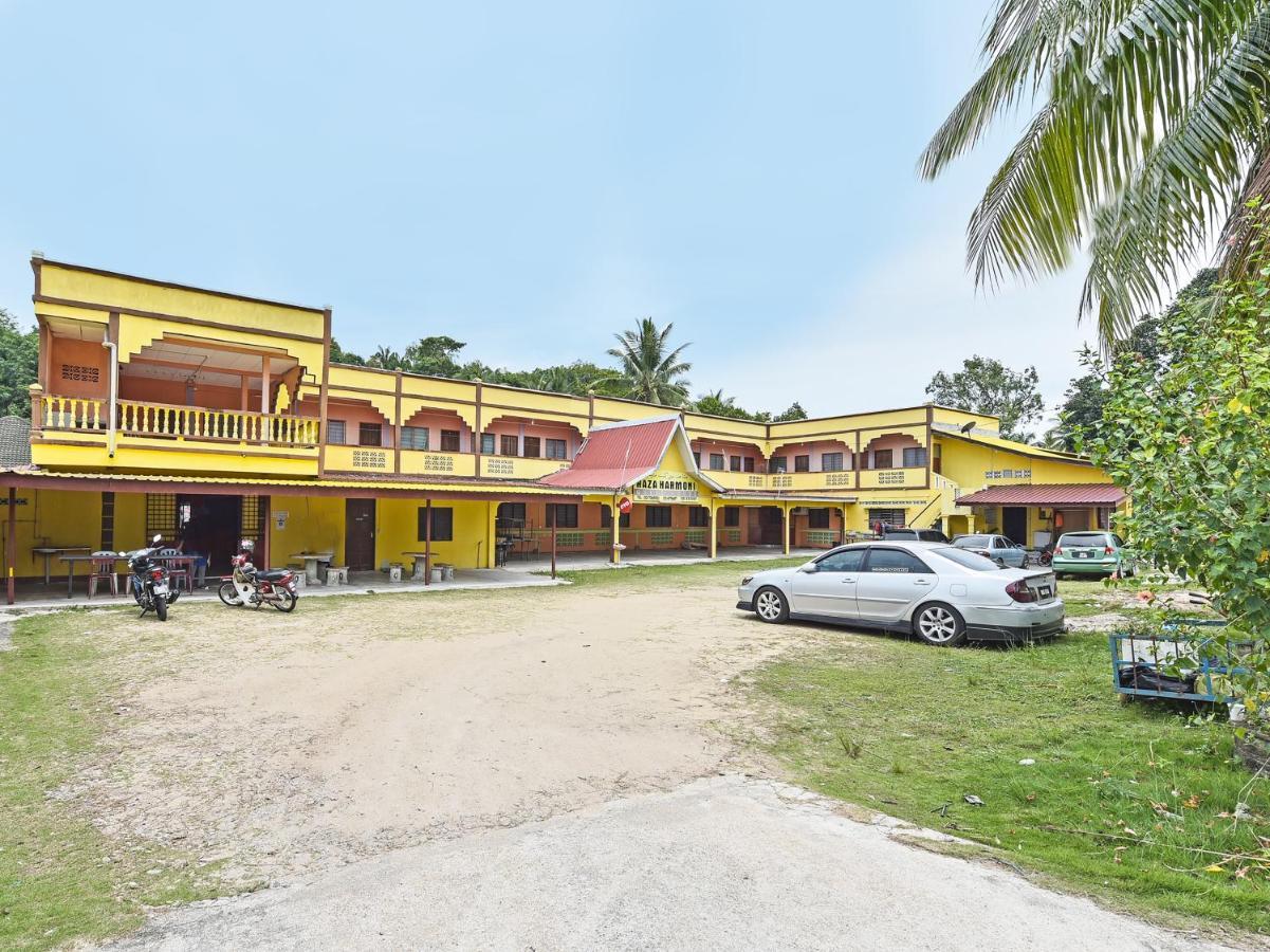 Oyo 90454 Haza Harmoni Guesthouse Kota Bharu Exteriör bild