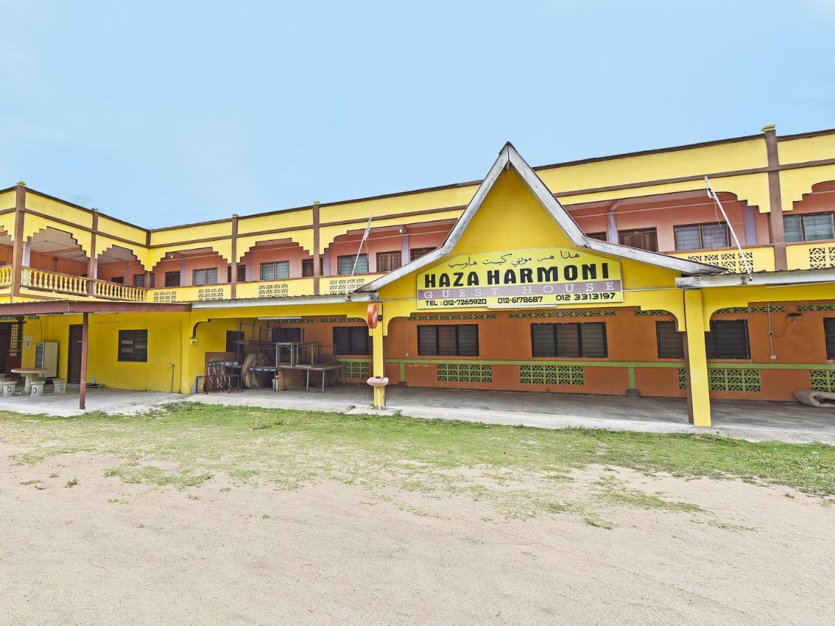 Oyo 90454 Haza Harmoni Guesthouse Kota Bharu Exteriör bild