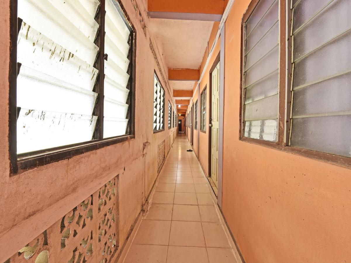 Oyo 90454 Haza Harmoni Guesthouse Kota Bharu Exteriör bild