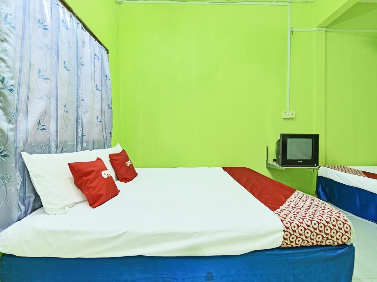 Oyo 90454 Haza Harmoni Guesthouse Kota Bharu Exteriör bild